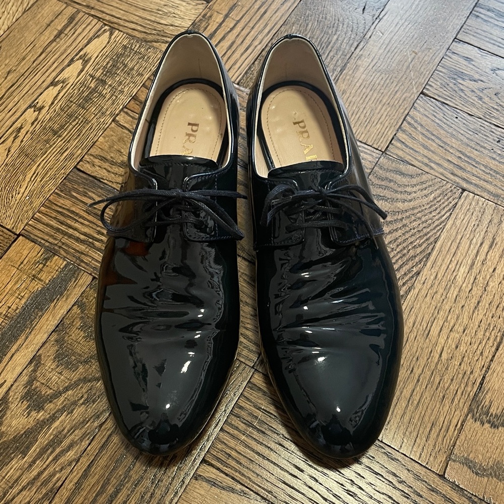 PRADA Black Patent Leather Oxfords, Size 6.5